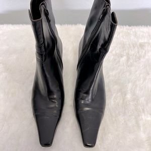 Stuart Weitzman Kitten Heel Ankle Boots